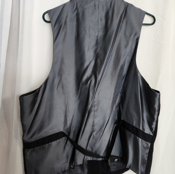 JF Ferrar Vest - Picture 2 of 4